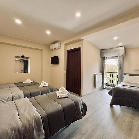 Hotel Villa Robinia جنزانو دي روما المظهر الخارجي الصورة