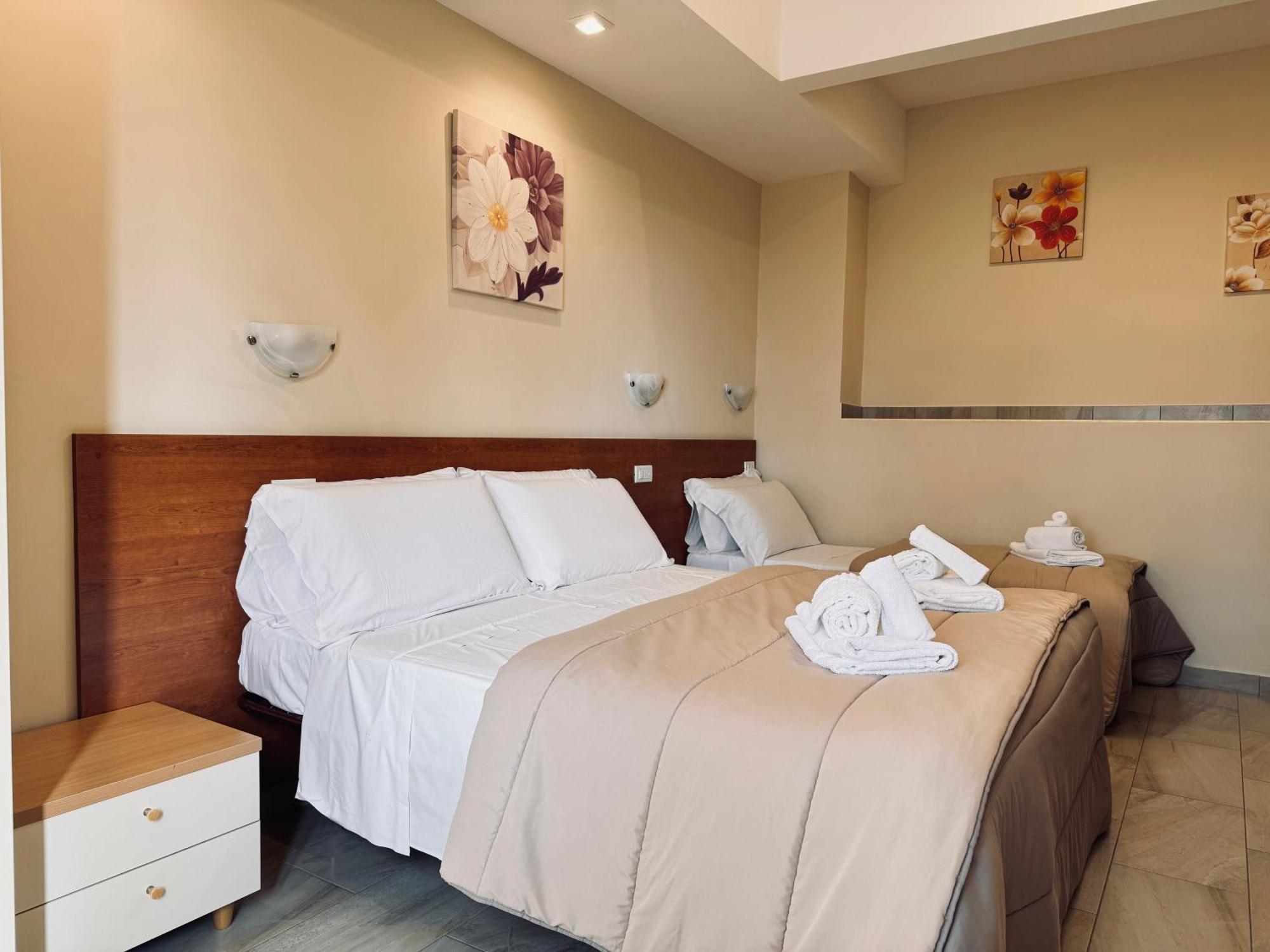 Hotel Villa Robinia جنزانو دي روما المظهر الخارجي الصورة