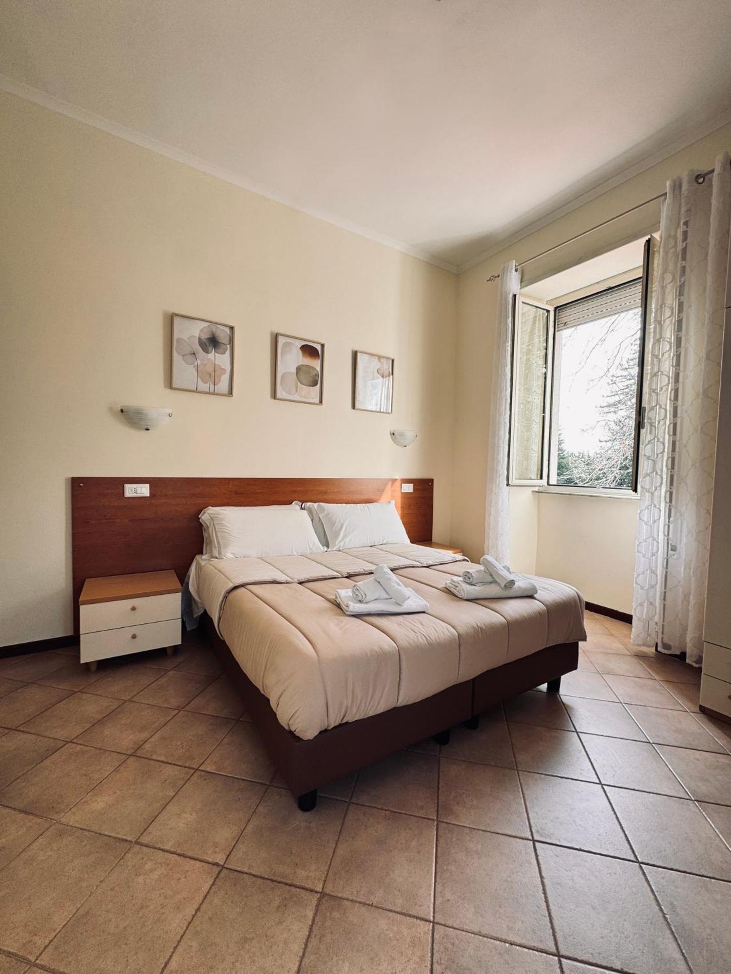 Hotel Villa Robinia جنزانو دي روما المظهر الخارجي الصورة